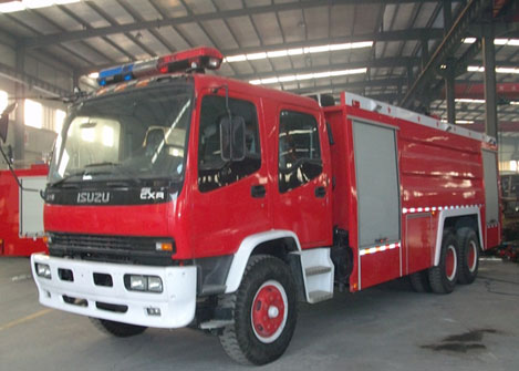 五十铃双桥干粉<a href=http://xiaofangche.chengliauto.com/ target=_blank class=infotextkey>消防车</a>图片2